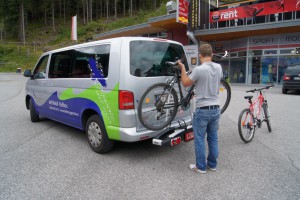 defMobil, das Rufbustaxi (c) www.defreggental.com